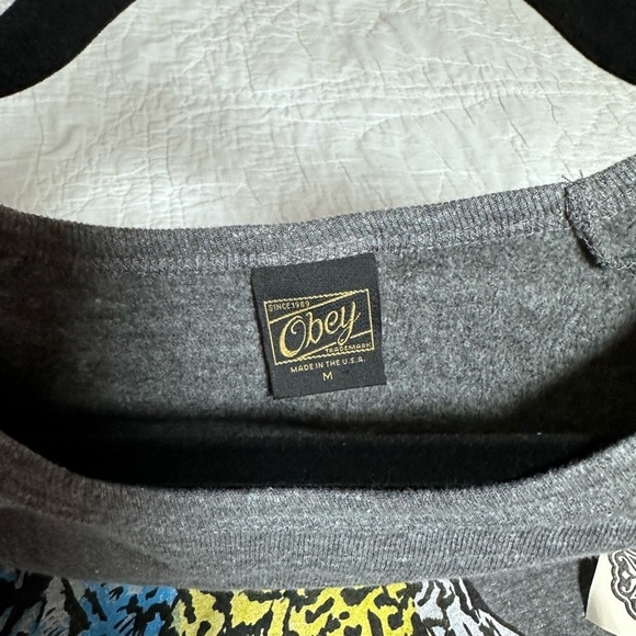 Obey sweatshirt grey new with tag medium bird - Picture 2 of 5